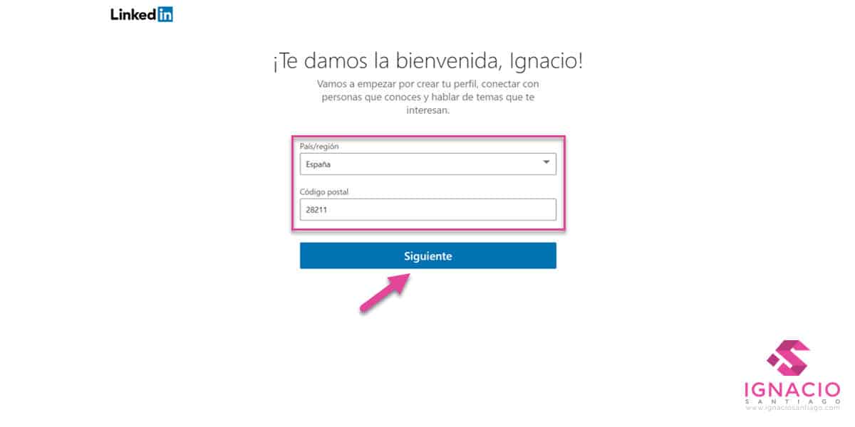 como crear cuenta profesional linkedin español pais codigo postal